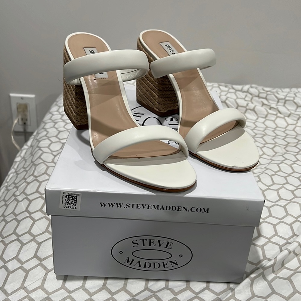 White Steven Madden shoes size 10